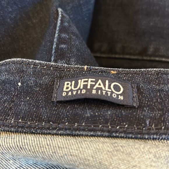 Buffalo David Bitton mid rise boot cut jeans Size 33 EUC - Picture 12 of 12